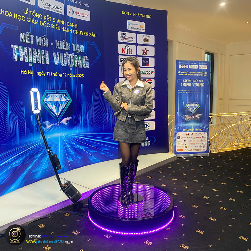 Thiết bị của wow photo booth hiện đại nhất