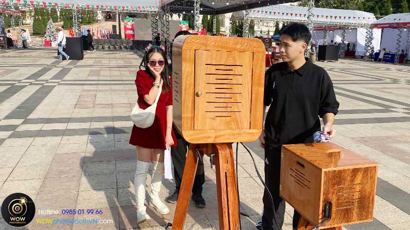 photo booth dạng mỡ rất dễ dàng tăng tính tương tác