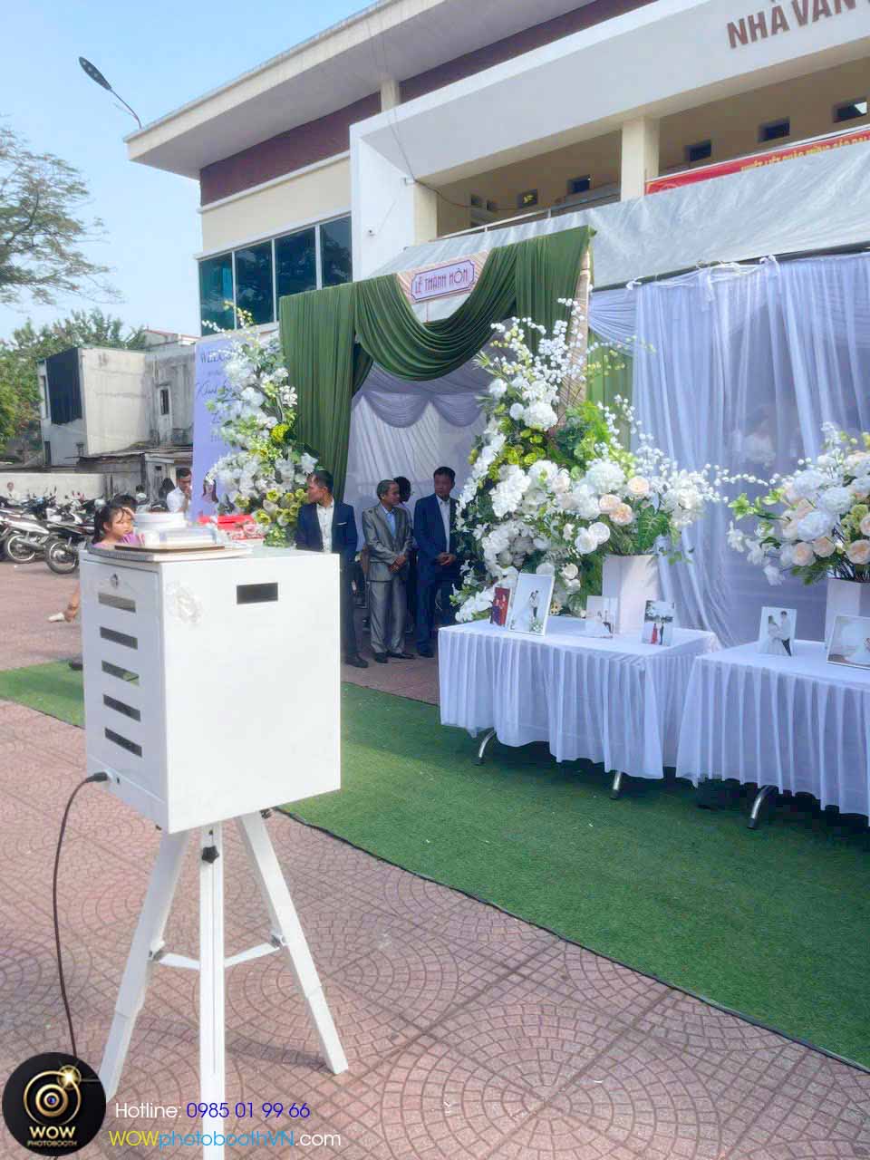 photobooth chụp ảnh lấy liền mang lại nhiều ích lợi cho khách hàng mà giá thành rẻ