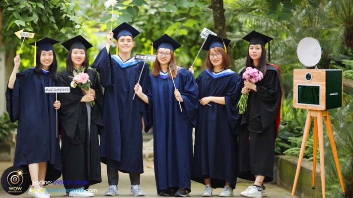 vì sao lễ tốt nghiệp, tiệc prom cần có photobooth